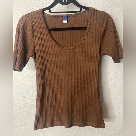 Old Navy Brown Ribbed Women's Top - Picture 1 of 3